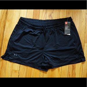 Under armor sports shorts XL